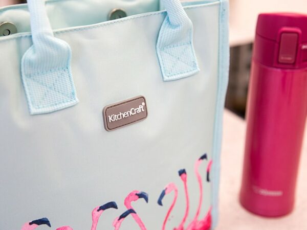 KitchenCraft Flamingo Lunch Cool Bag 4 Litre Badge Close Up