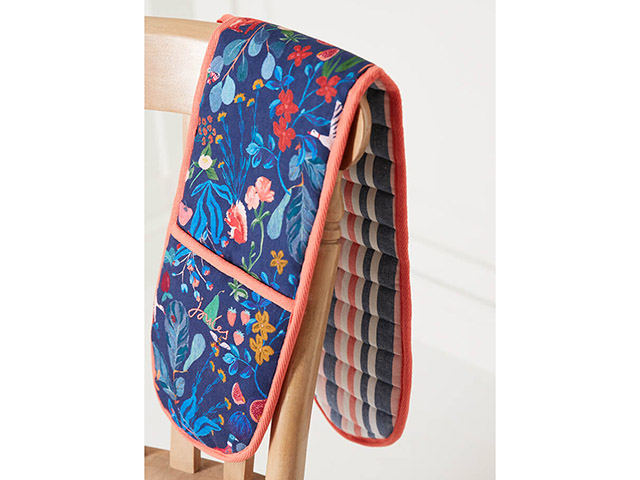 Joules Country Cottage Double Oven Glove