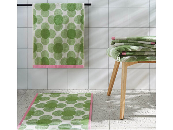 Orla Kiely Retro Flower Clover Towels Collection Lifestyle