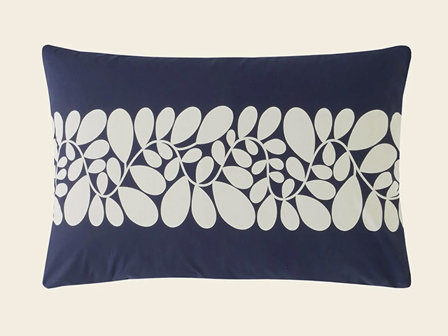 Orla Kiely Sycamore Stripe Pillowcase Pair Space Blue Standard